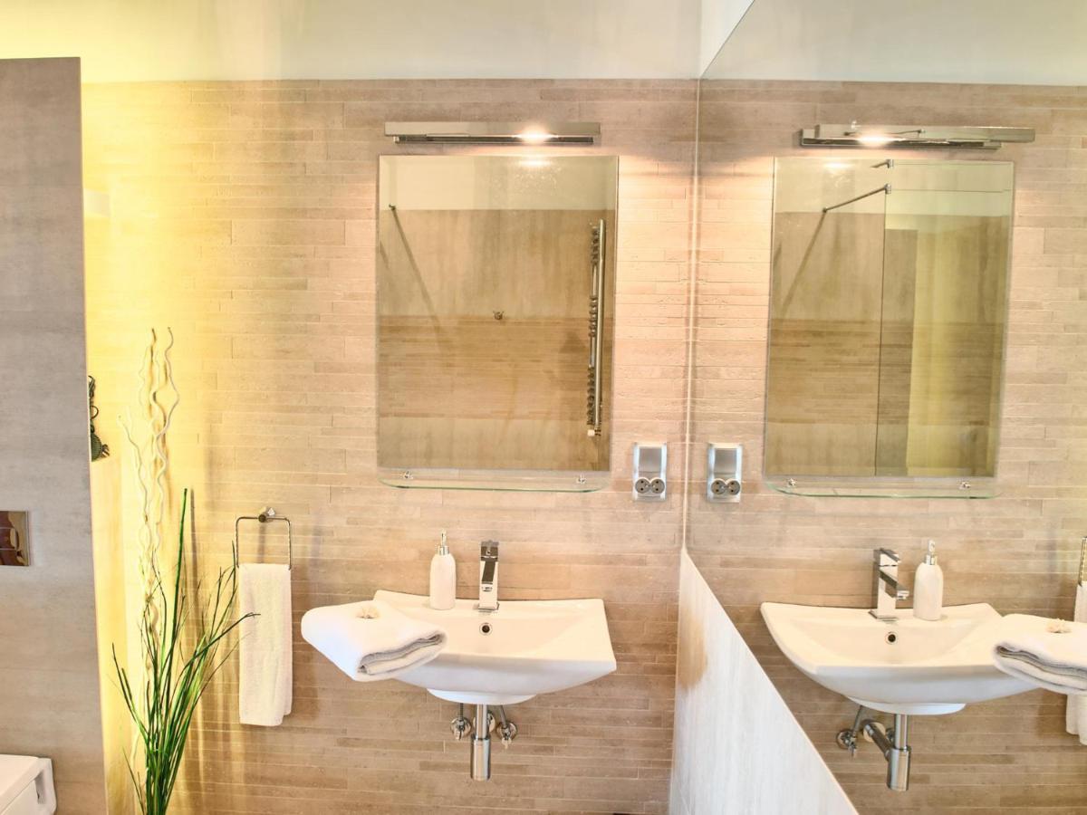 Apartamenty Ktw Debowe Tarasy カトヴィツェ エクステリア 写真