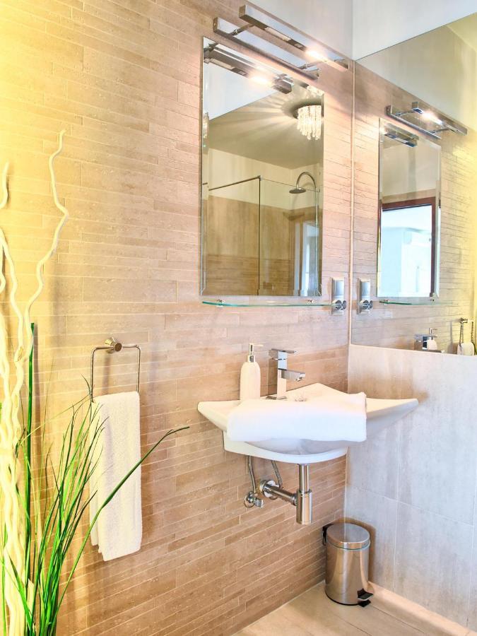 Apartamenty Ktw Debowe Tarasy カトヴィツェ エクステリア 写真